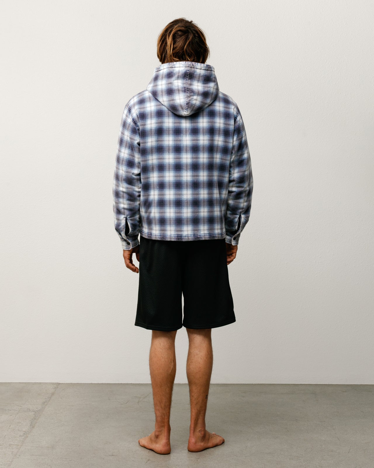Alternative view of BASIC MESH SHORT