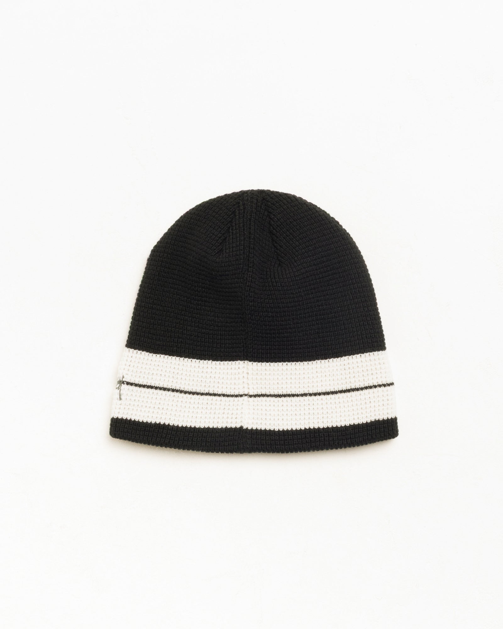 Alternative view of VARSITY STAR SKULLCAP