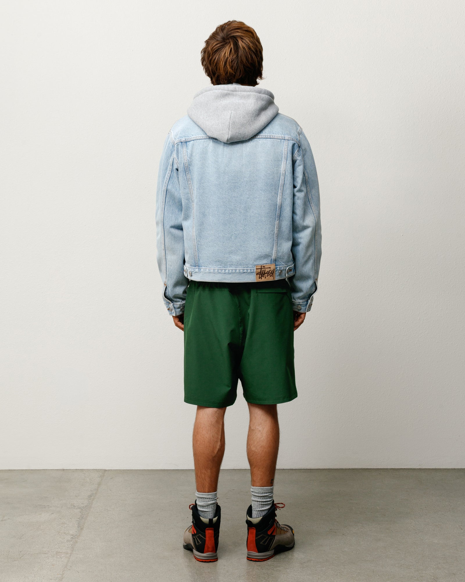 Alternative view of SPORT SHORT