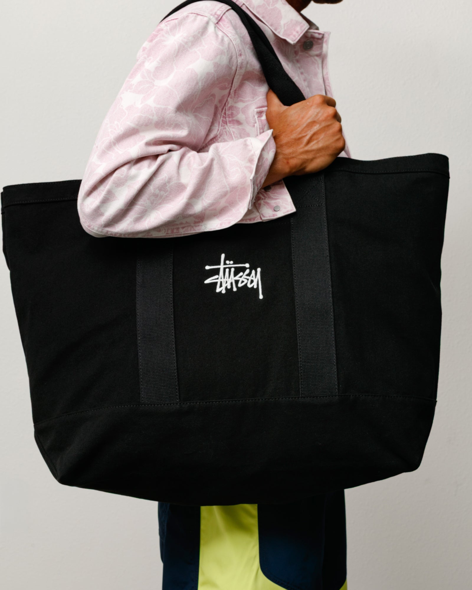 Alternative view of CANVAS EXTRA LARGE TOTE