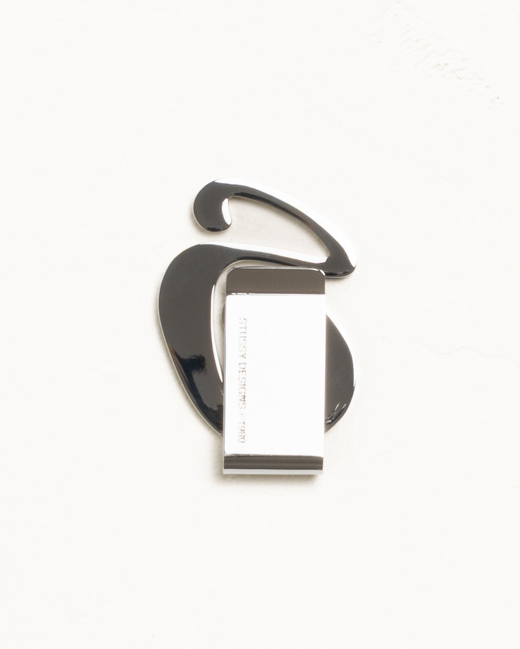 Alternative view of SWIRLY S MONEY CLIP